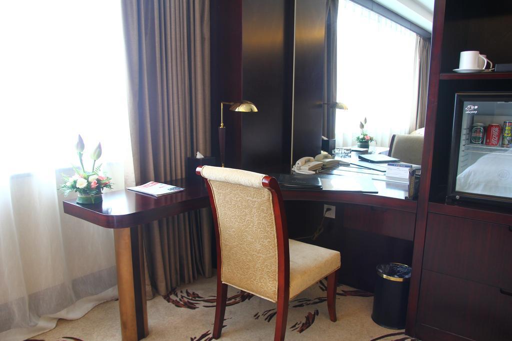 Huafang Jinling International Hotel Csangcsiakang Szoba fotó