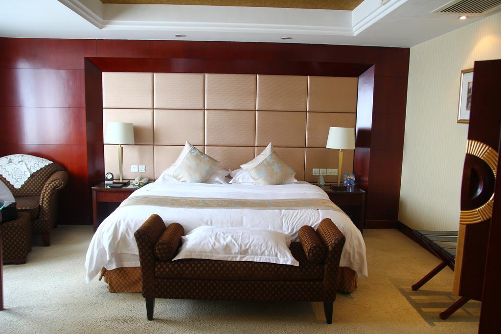 Huafang Jinling International Hotel Csangcsiakang Szoba fotó