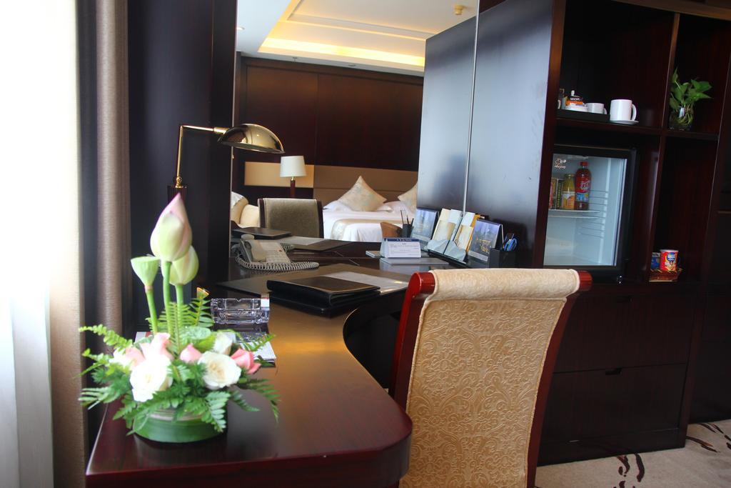 Huafang Jinling International Hotel Csangcsiakang Szoba fotó