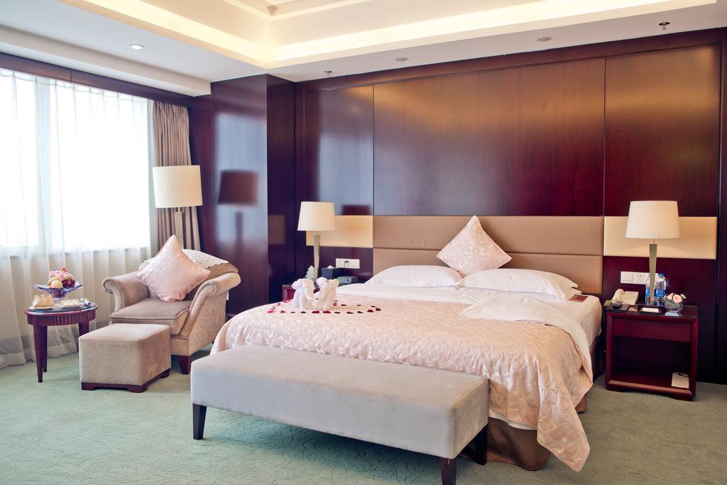 Huafang Jinling International Hotel Csangcsiakang Kültér fotó