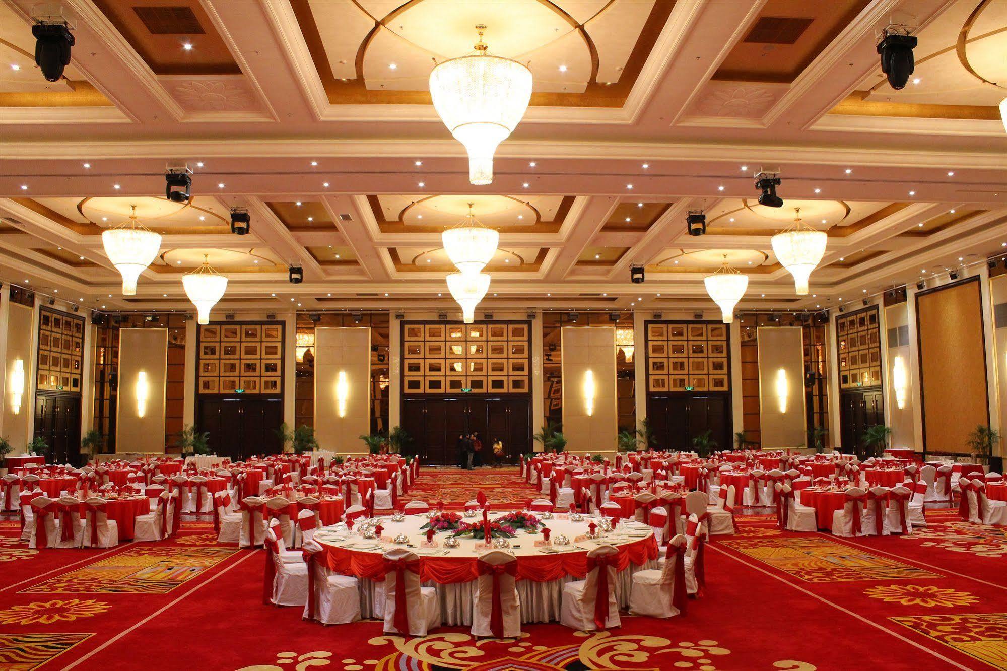 Huafang Jinling International Hotel Csangcsiakang Kültér fotó